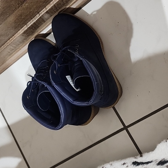 COPY - Timberland Wedge Boots - Picture 4 of 6